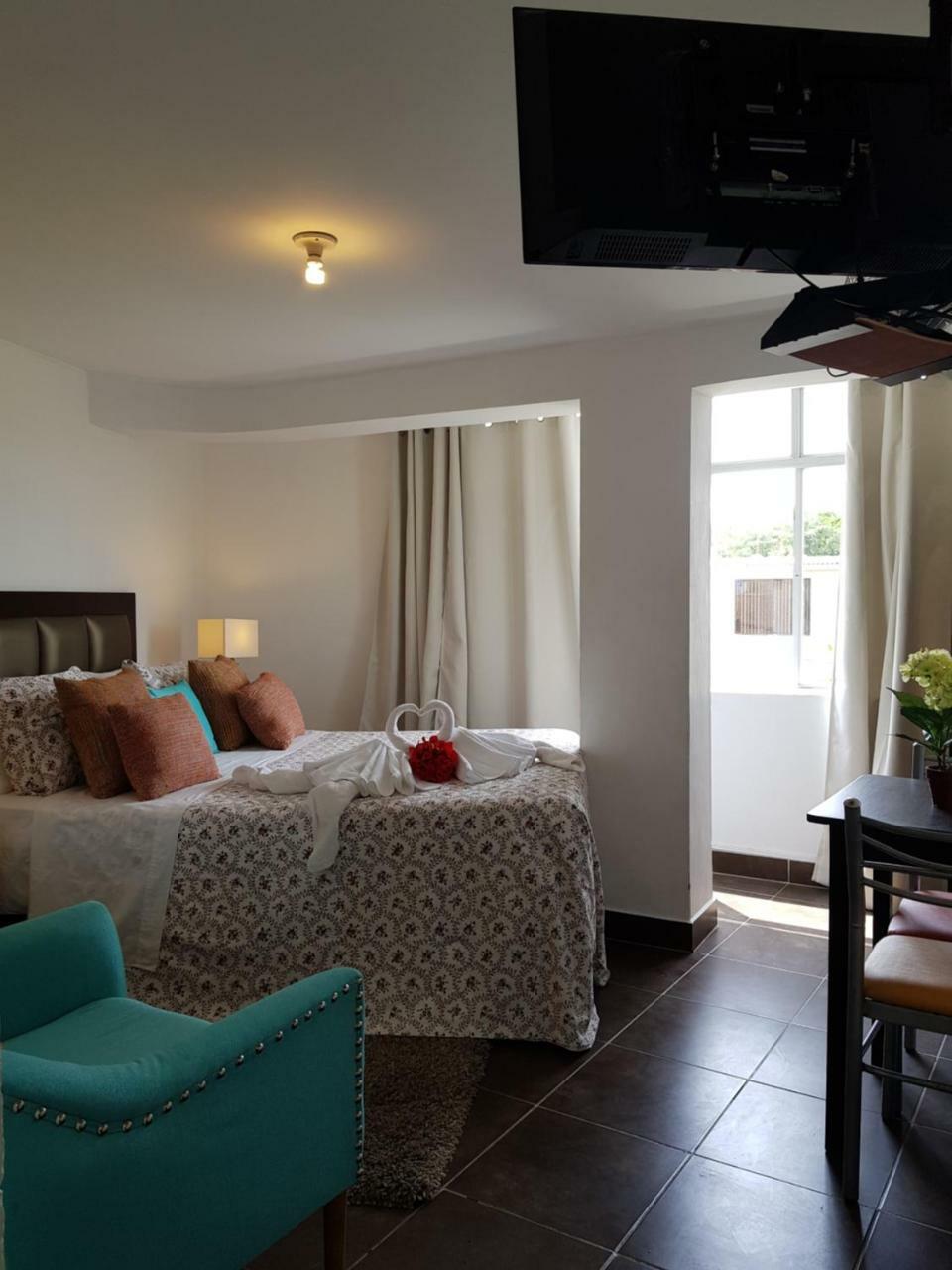 Hotel Ollanta Ica Kültér fotó