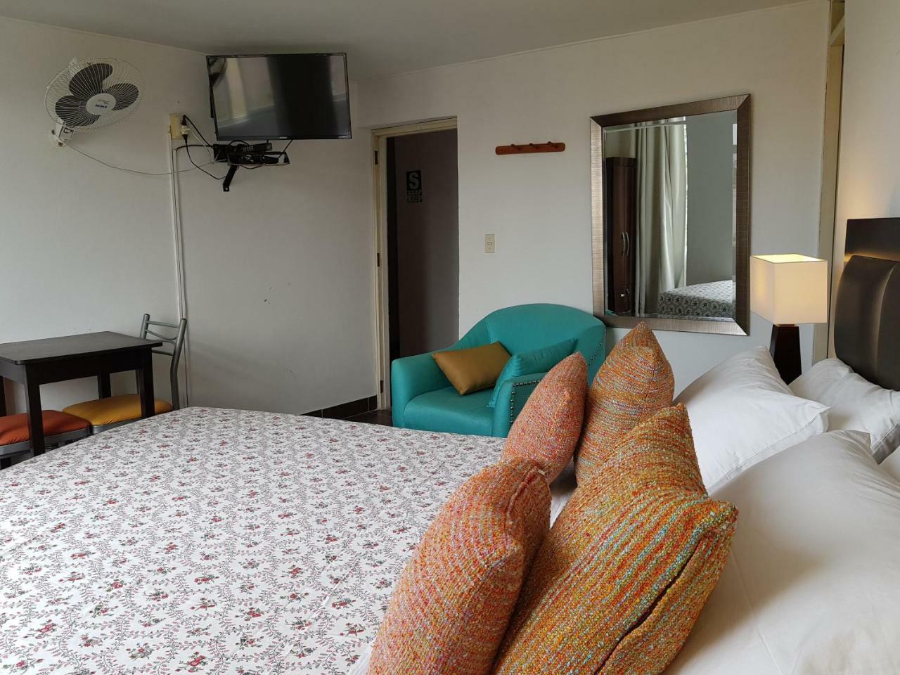 Hotel Ollanta Ica Kültér fotó